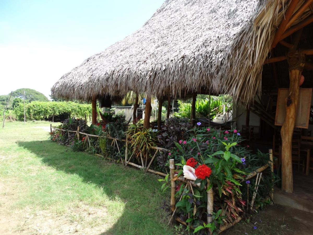 Badaboom Hostal & Surf Aposentillo Dış mekan fotoğraf